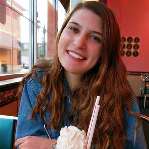 Meet your Posher, Alana